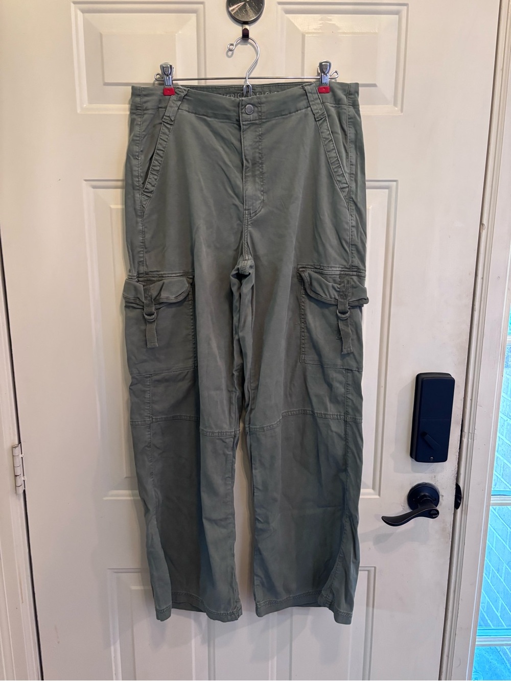 American Eagle Outfitters Olive Cargo Wide-Leg Pants - Picture 2 of 5